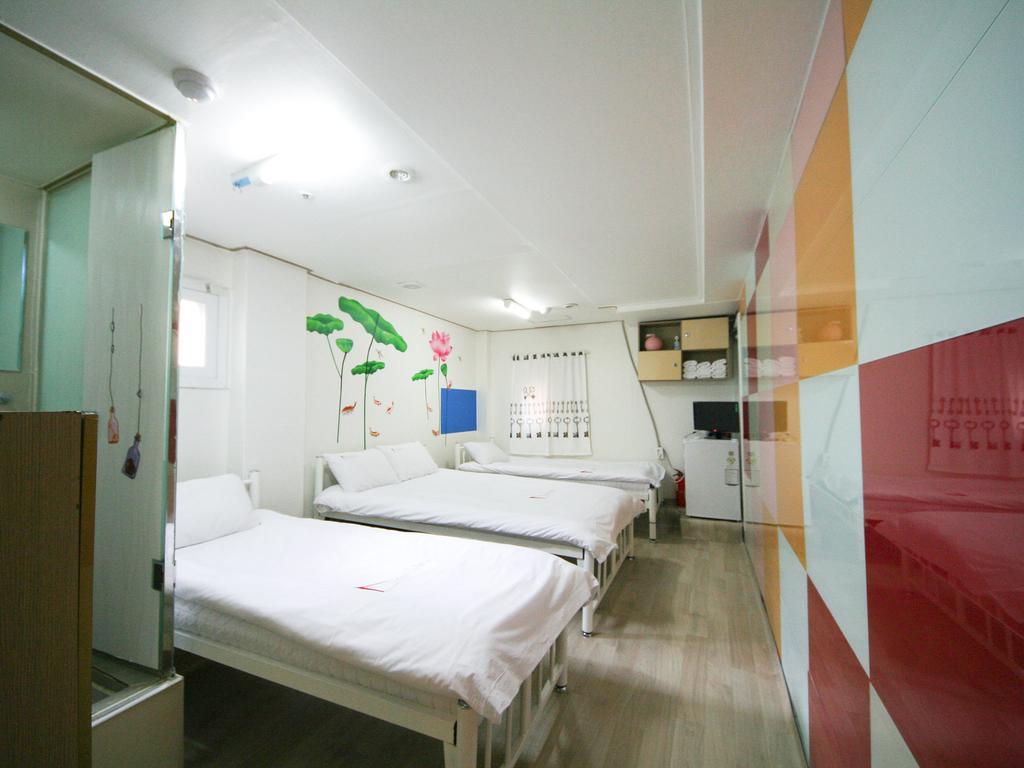 Guesthouse Myeongdong Séoul Chambre photo