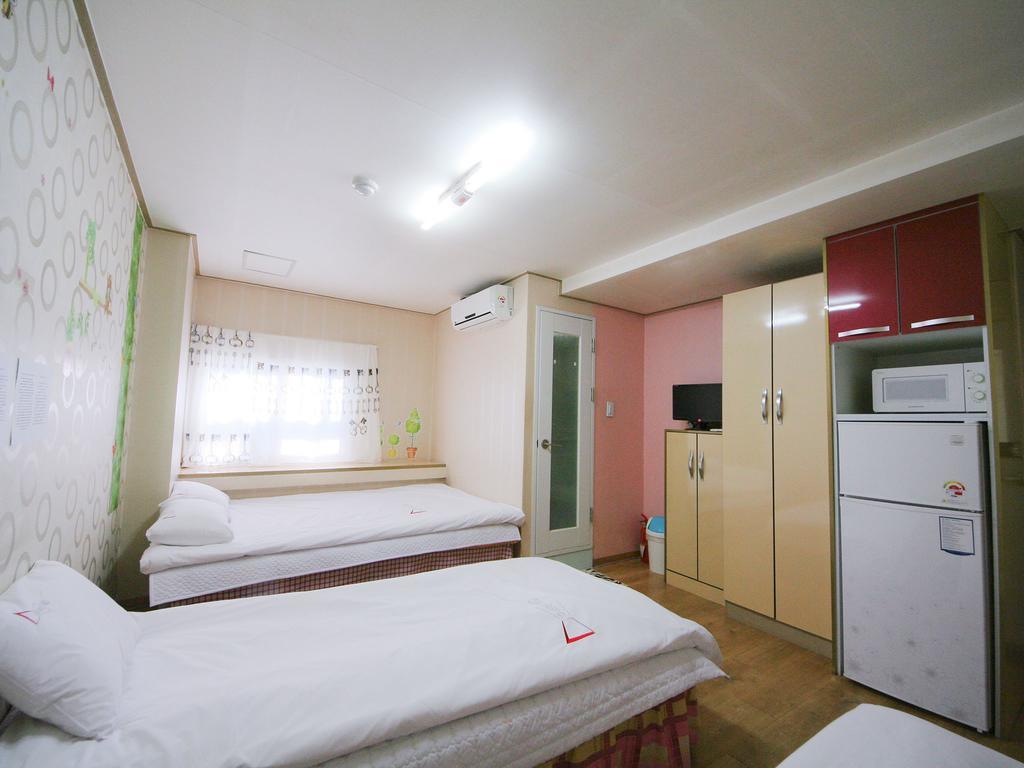 Guesthouse Myeongdong Séoul Chambre photo
